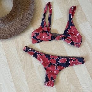 *SOLD** Acacia small Mid Pacific FULL Set